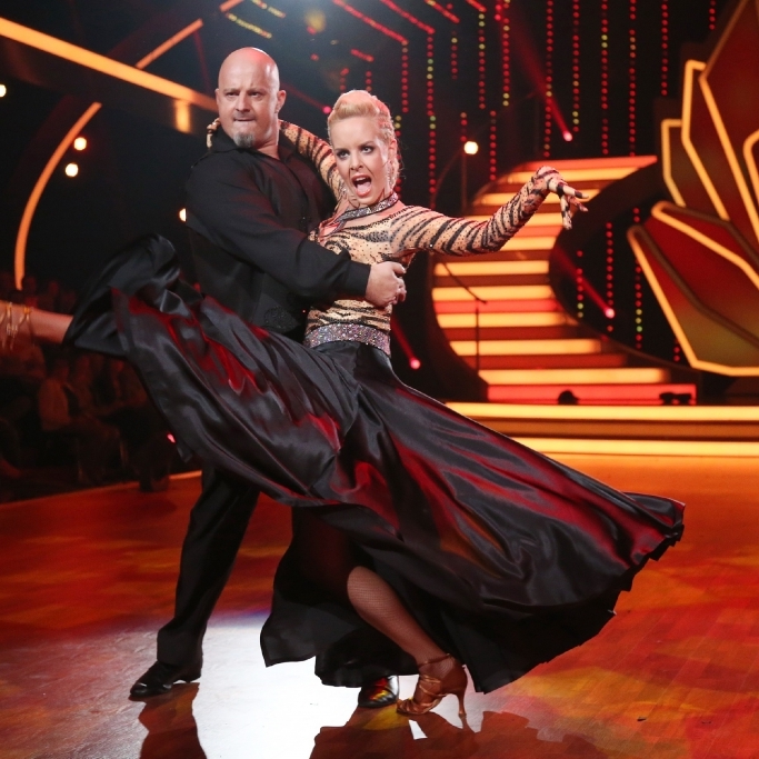 Sylvie Meis im Bademantel, Torero-Detlef fliegt