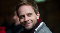 Julian Weigend begann seine Karriere am Theater.