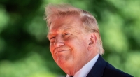 Donald Trump und Natalie Harp: Was seine Blicke verraten sollen.