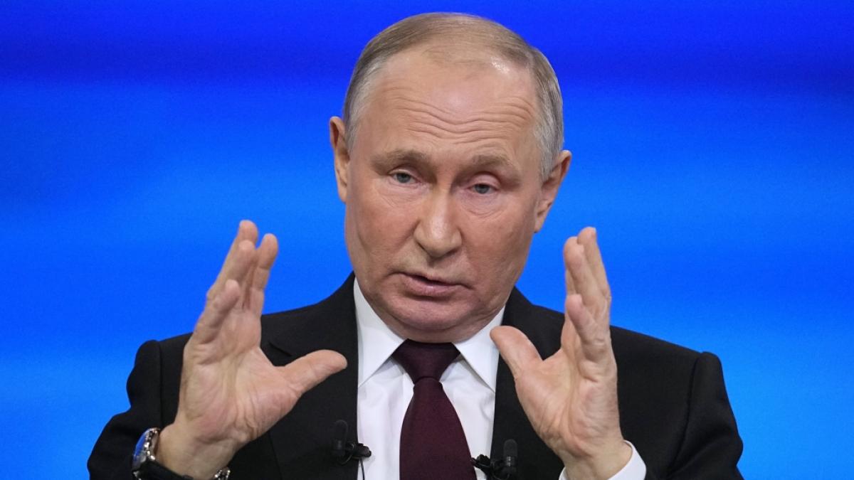 Wladimir Putin schickt bizarre "Frankenstein-Panzer" in den Kampf. (Foto)