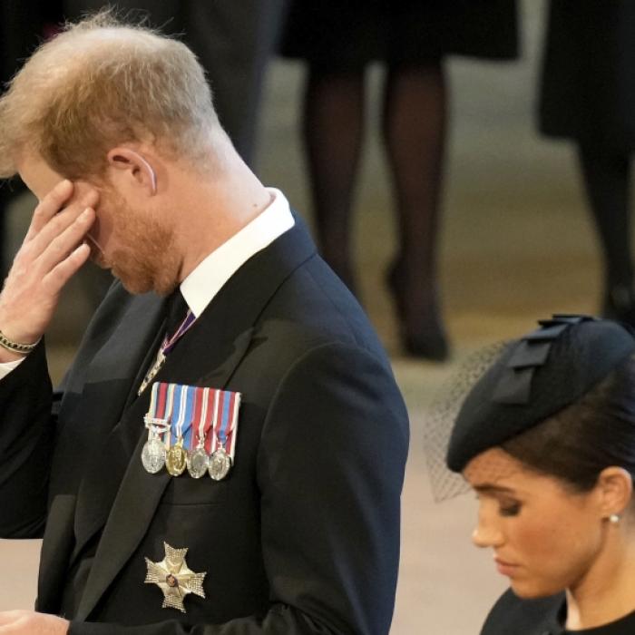 Prinz Harry flippte aus! Herzogin Meghan drohte ihm mit Trennung