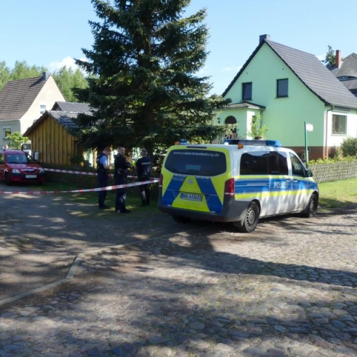 Mann enthauptet Ex-Frau mit Kettensäge - und richtet sich selbst hin