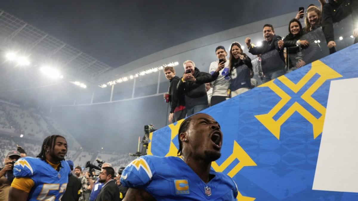 Derwin James Jr. von den Chargers feiert am 06.09.2025. (Symbolbild) (Foto)