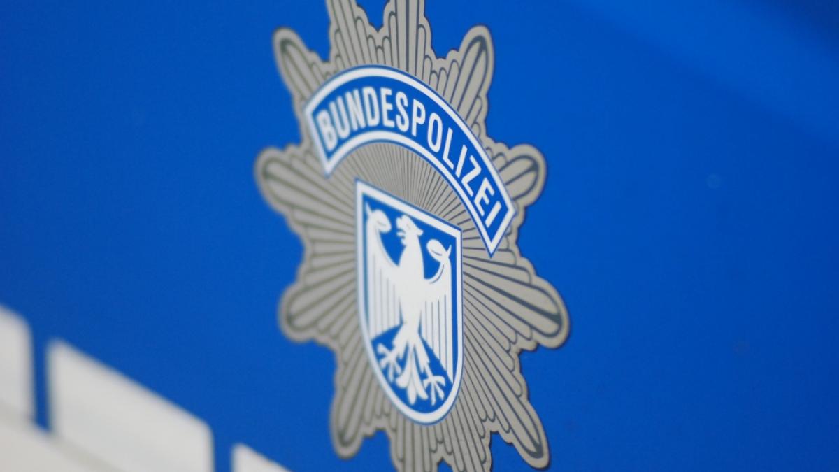 Die Bundespolizei hat am Dienstag, 26. September, eine Schleuser-Razzia durchgef&uuml;hrt. (Symbolfoto) (Foto)
