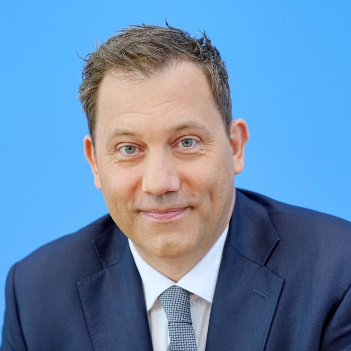 Wer gewinnt, wer verliert? Das soll sich mit Klingbeils Steuer-Plan ändern