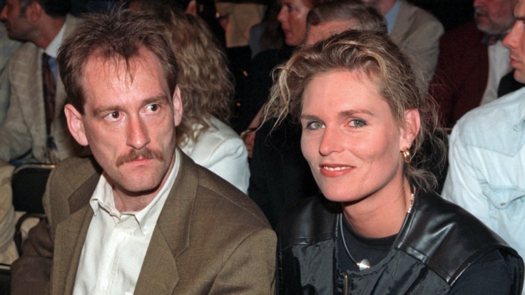 Das Archivbild vom 10.08.1996 zeigt die frühere Sprinterin Katrin Krabbe-Zimmermann zusammen mit ihrem Mann Michael Zimmermann. Der frühere Junioren-Vizeweltmeister im Rudern ist tot.