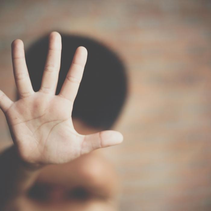 Darm geplatzt! Junge (2) stirbt nach Faustschlag in den Magen