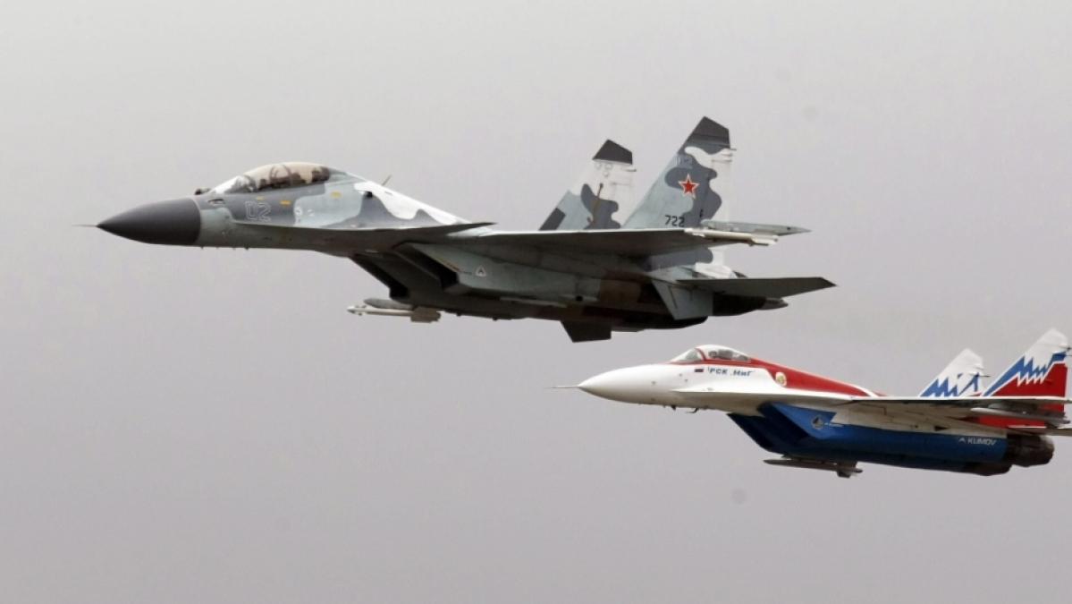 Ein russischer Kampfjet vom Typ Suchoi Su-30 ist in der Region Kaliningrad abgest&uuml;rzt, alle Insassen starben. (Foto)