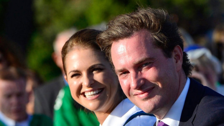 Prinzessin Madeleine und ihr Mann Christopher O'Neill leben momentan in London. Ihrem Volk scheint das ganz recht zu sein.