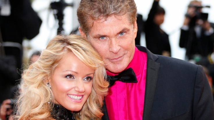 David Hasselhoff ist zwar knapp 30 Jahre älter als seine Freundin Hayley Roberts - doch im Schlafzimmer hat der 62-Jährige immer noch Tinte auf dem Füller.