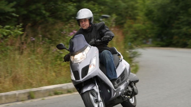 In seinem Metier: Vor allem im Überlandbetrieb macht der Kymco Yager GT eine gute Figur.