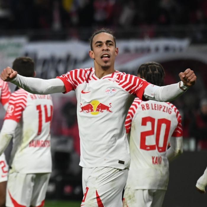 Benjamin Šeško trifft zuerst und leitet Sieg ein! RBL siegt zu Hause gegen St. Pauli