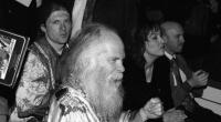 Vater Dan Kelly (vorn) und Sohn Joey (hinten links).
