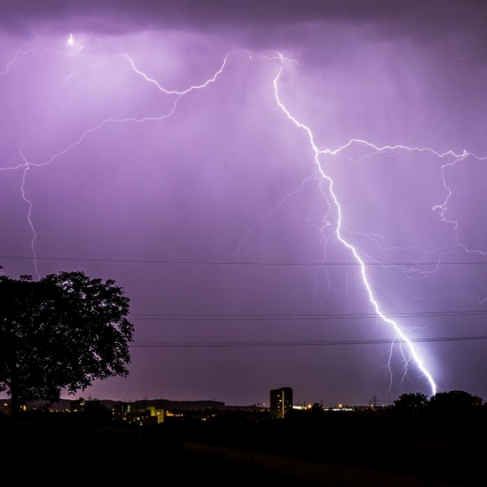 Orkan bedroht Nordseeküste! Schwere Gewitter im Anmarsch