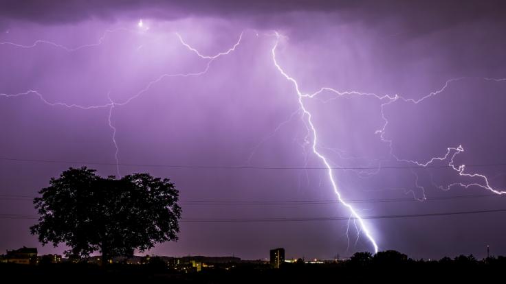 Unwetterwarnung August 2018 Orkan Bedroht Nordseekuste Schwere Gewitter Im Anmarsch News De