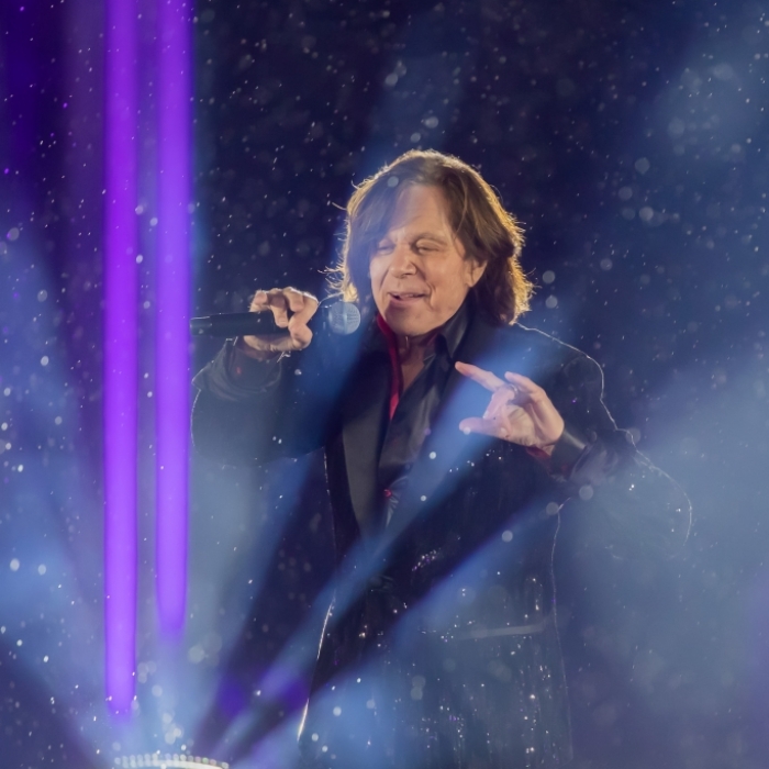 Nach Sturz eingegipst! Schlagerstar schockt mit Foto