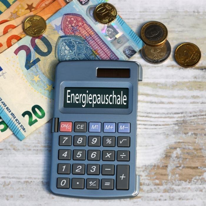 In nur 4 Schritten! So einfach erhalten auch Sie die 200 Euro vom Staat