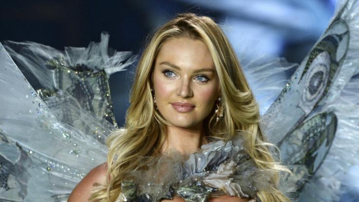Candice Swanepoel zeigt auf Instagram ihre prallen Pobacken.