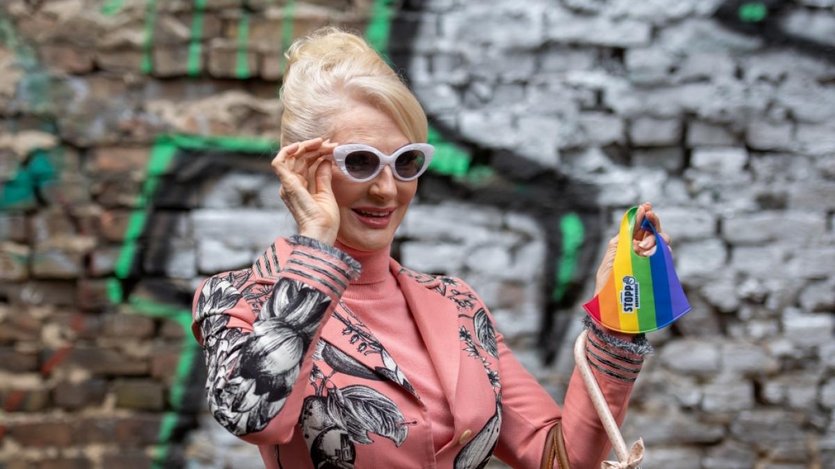 D&eacute;sir&eacute;e Nick erhebt schwere Vorw&uuml;rfe gegen einen Security-Mitarbeiter beim CSD 2022 in Berlin. (Foto)