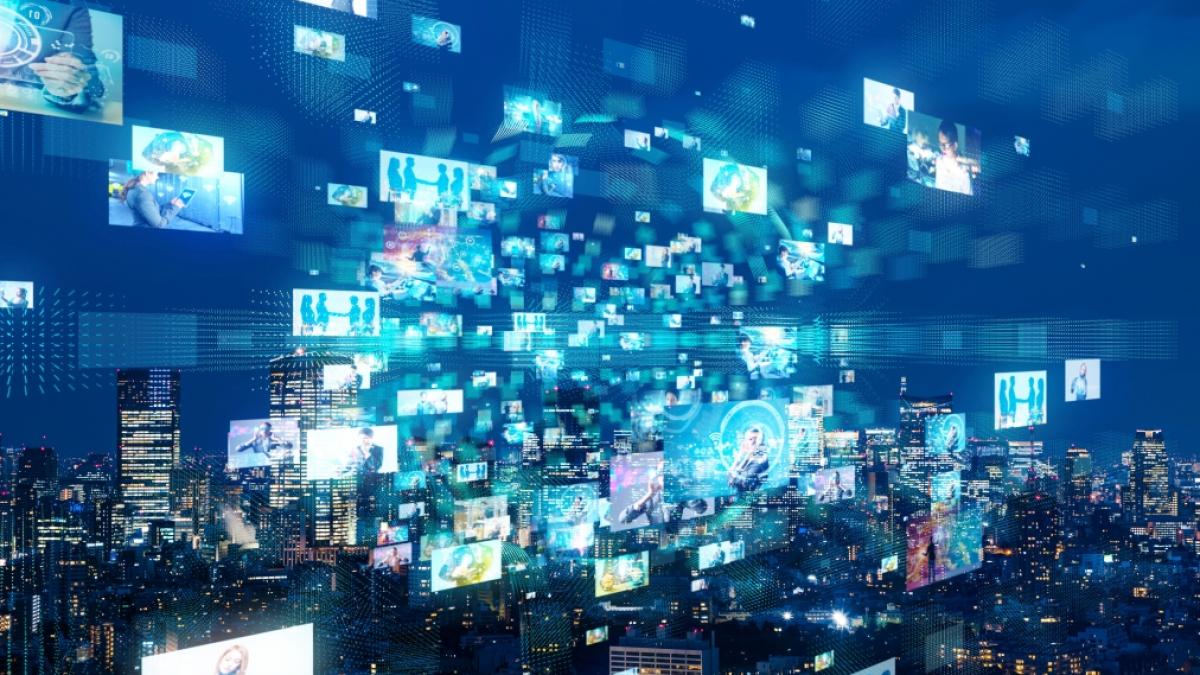 Ob Sofa oder unterwegs: Streamingdienste bieten flexible Unterhaltung. (Foto)