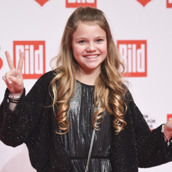 Anne-Sophie Briests Tochter ist Deutschlands jüngster YouTube-Star