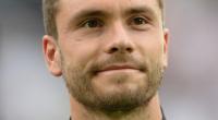 Jonas Hector hat seinen Vertrag beim 1. FC Köln verlängert.