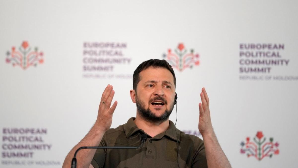 Der ukrainische Pr&auml;sident&nbsp;Wolodymyr Selenskyj &auml;u&szlig;ert sich im Interview zu der Zerst&ouml;rung des&nbsp;Kachowka-Staudamms. (Foto)