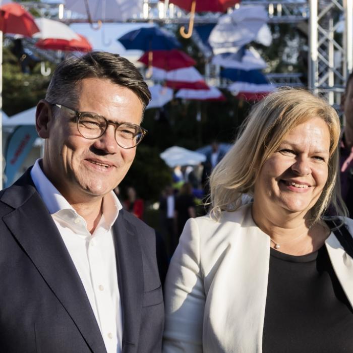 Rhein: Grüne 
