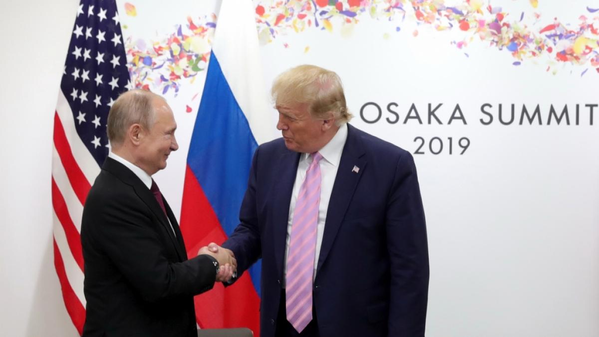 Werden Wladimir Putin (l.) und Donald Trump (r.) sich auf ein Ende des Ukraine-Kriegs verst&auml;ndigen k&ouml;nnen? (Foto)