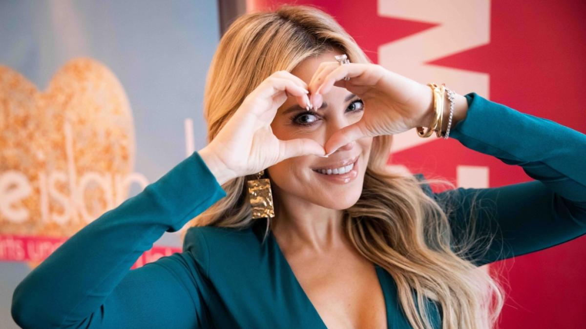 Sylvie Meis begeistert die Fans mit ihrer neuen Modekollektion. (Foto)