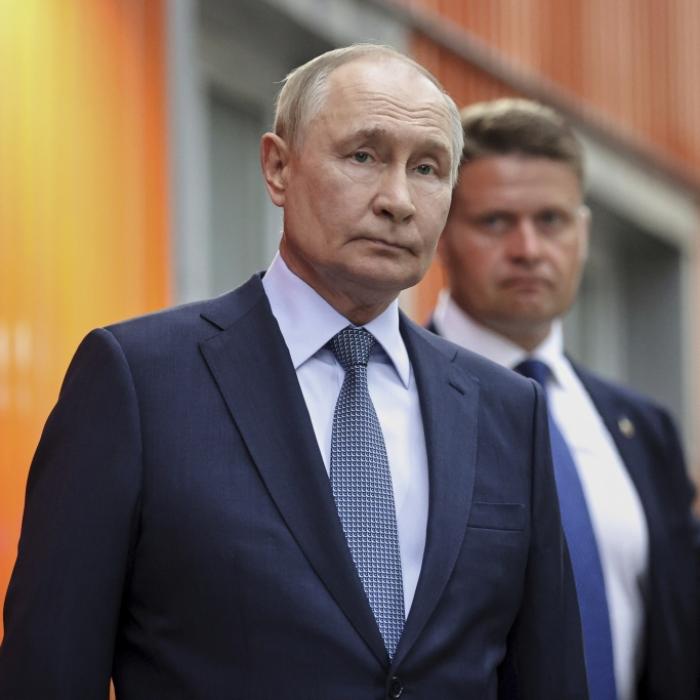 Video zeigt Drohnenangriff auf Stawropol - Explosion in Putin-Fabrik 