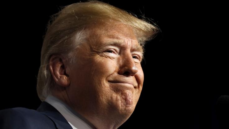 US-Präsident Trump nahm die Veröffentlichung des geschwärzten Mueller-Berichts gelassen.