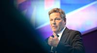 Robert Habeck könnte mit dem Northvolt-Deal Hunderte Millionen in den Sand gesetzt haben. Doch wer haftet dafür?