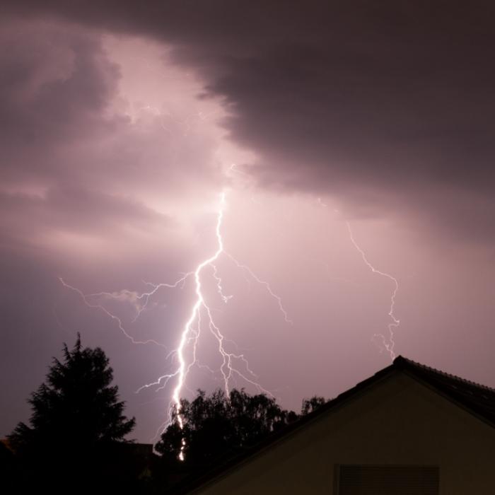 Wettervorhersage: Es wird gewittern.