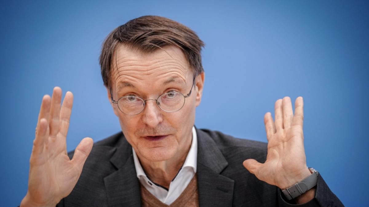 Bundesgesundheitsminister Karl Lauterbach (SPD) will Deutschlands Haus&auml;rzte mit Reform-Pl&auml;nen entlasten. (Foto)