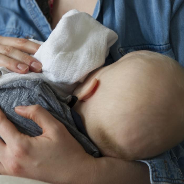 Männer können stillen! Diese Entdeckung lässt Babys aufatmen