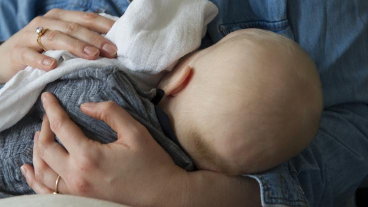 Männer und Babys