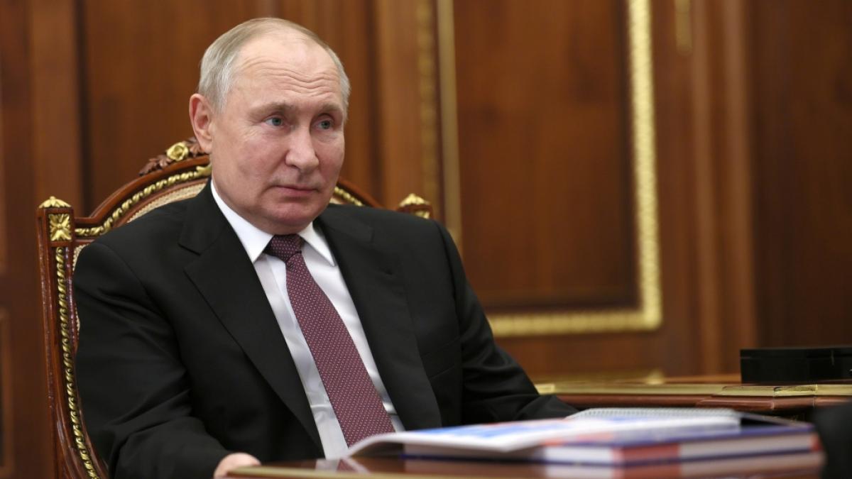 In der N&auml;he von Wladimir Putins Pal&auml;sten brannte ein &Ouml;ldepot. (Foto)