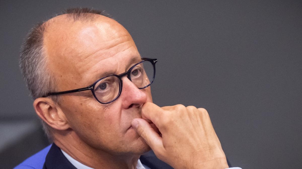 Friedrich Merz' Gedenkpost gipfelte in einer Blamage. (Foto)