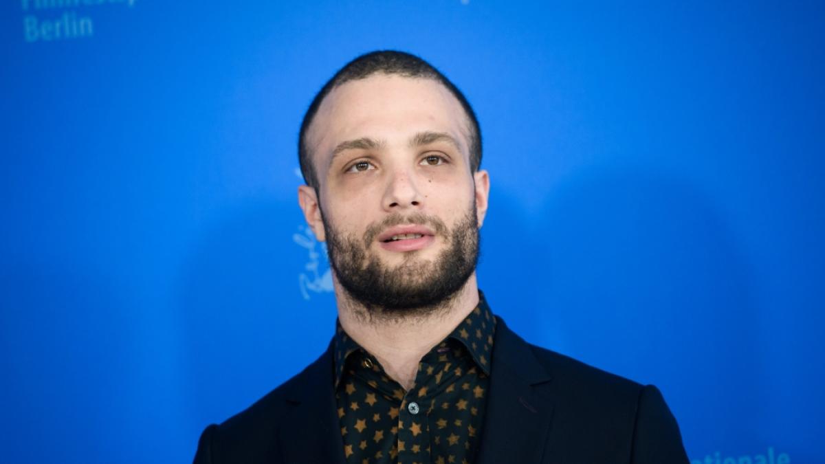 Cosmo Jarvis ist vor allem f&uuml;r seine Rolle in "Shogun" bekannt. (Foto)