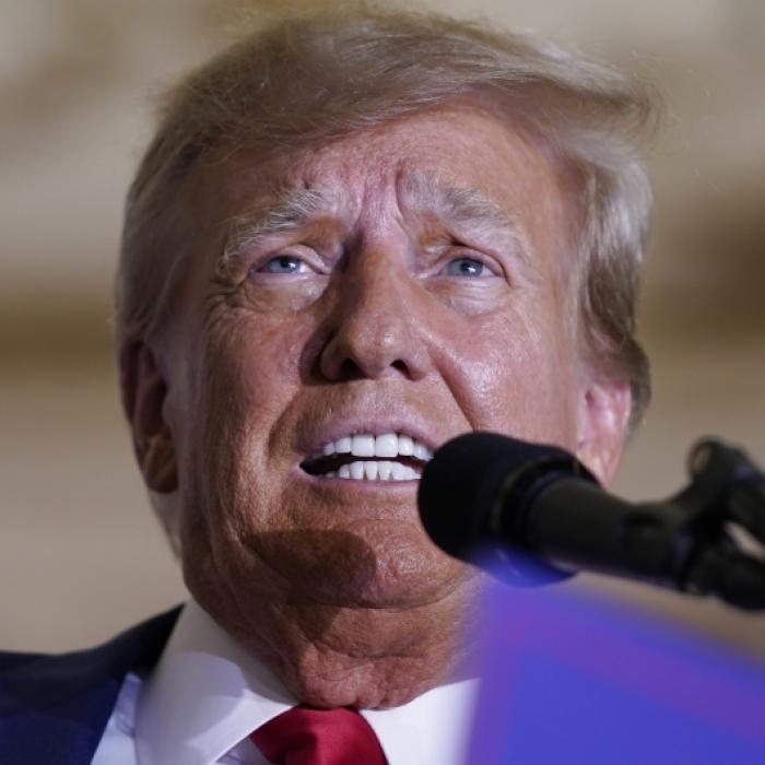 Trump schwärmt von Putin: Kreml-Tyrann 