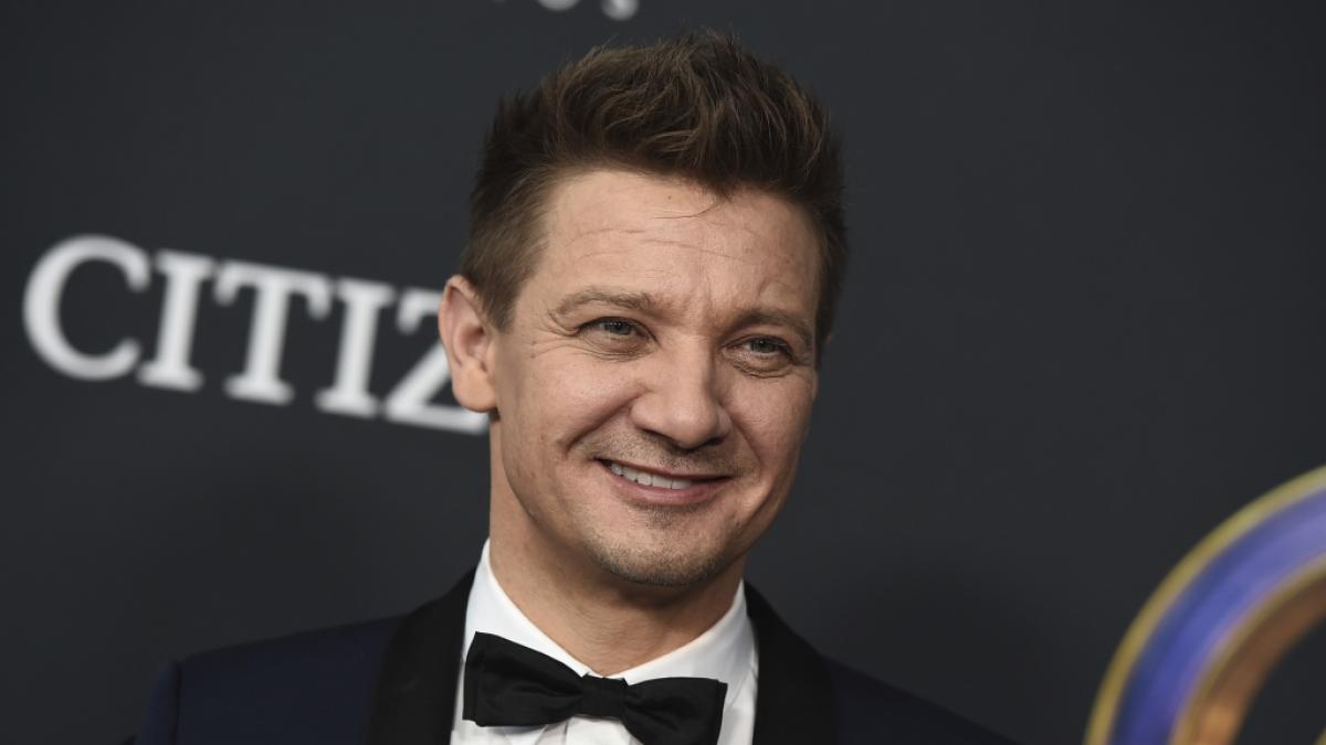 Jeremy Renner spricht in einem TV-Interview &uuml;ber seinen Horror-Unfall an Neujahr. (Foto)