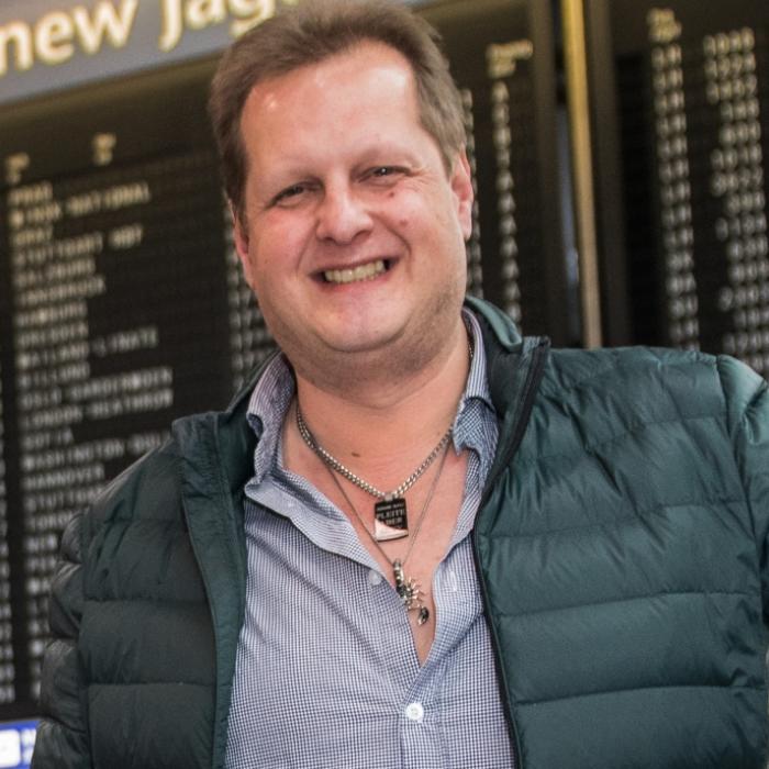 Blass, mager, abgezehrt! Fans von Malle-Jens in Sorge
