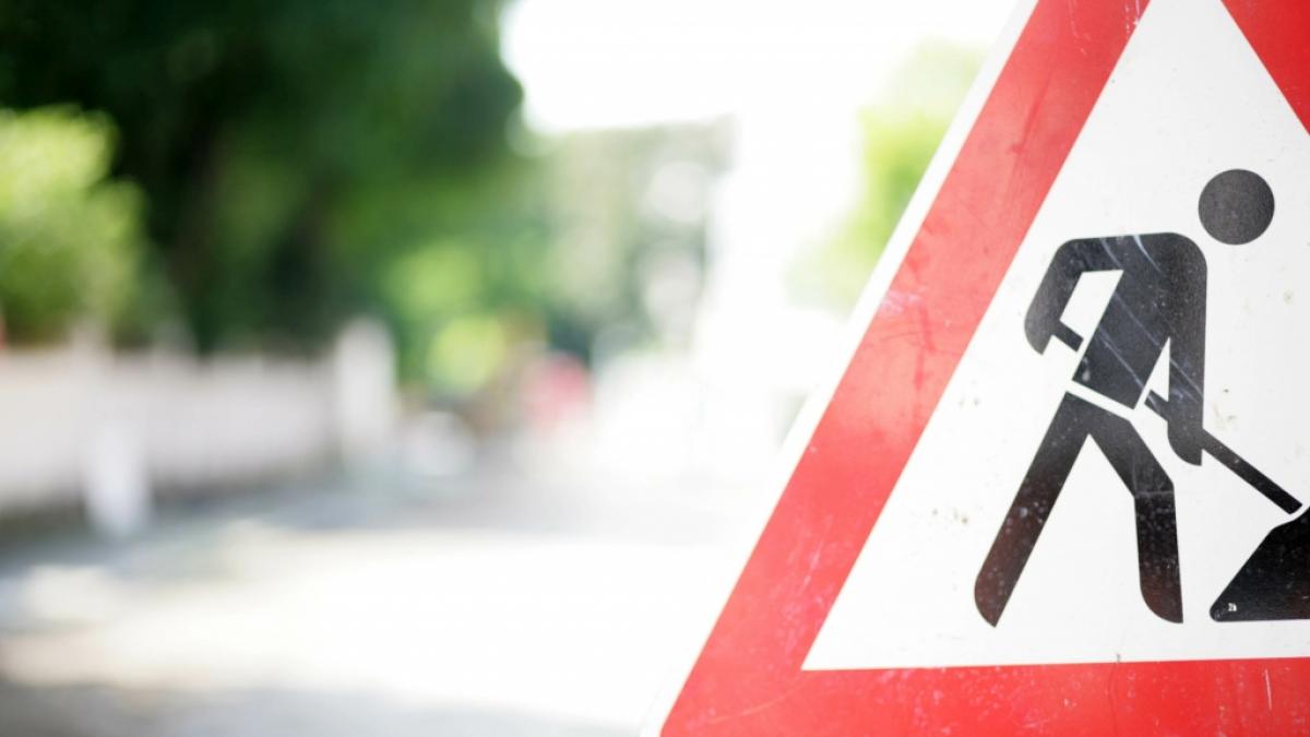 Achtung Baustelle! So hei&szlig;t es auf vielen Stra&szlig;en in Deutschland. &Uuml;berall wird aus- und neugebaut - absolut wichtig, wenn auch f&uuml;r alle Beteiligten mit vielen EInschr&auml;nkungen verbunden. (Symbolbild) (Foto)