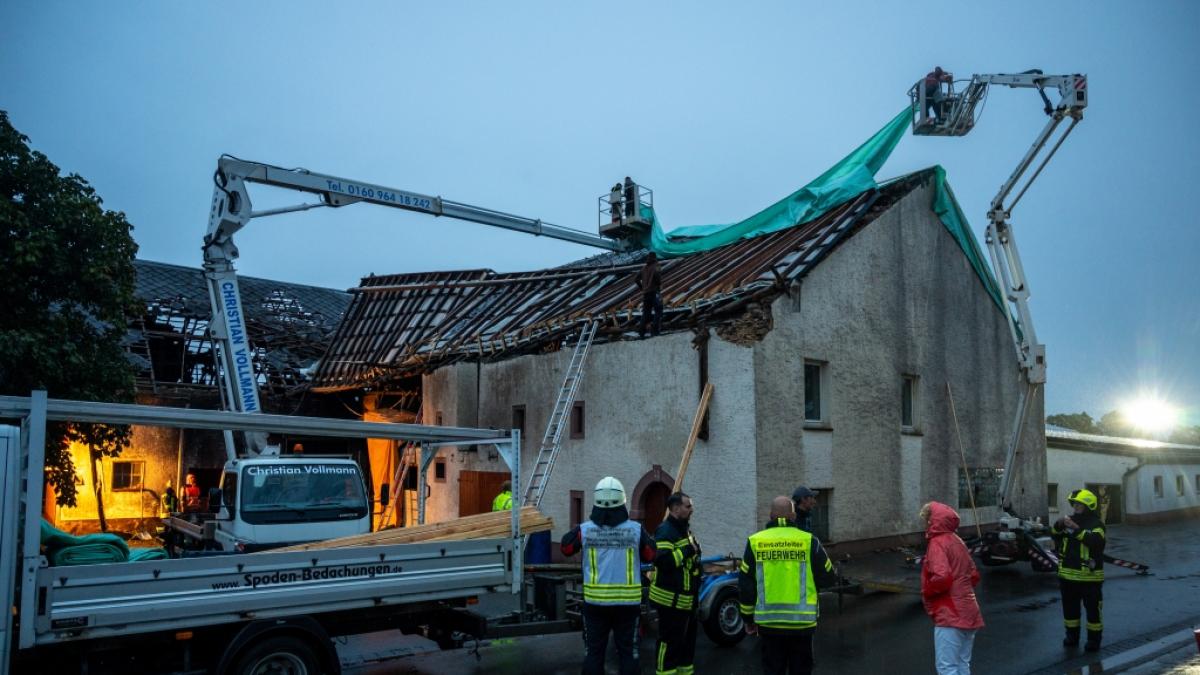 Ein Tornado hinterlie&szlig; in Nusbaum eine Schneise der Zerst&ouml;rung. (Foto)
