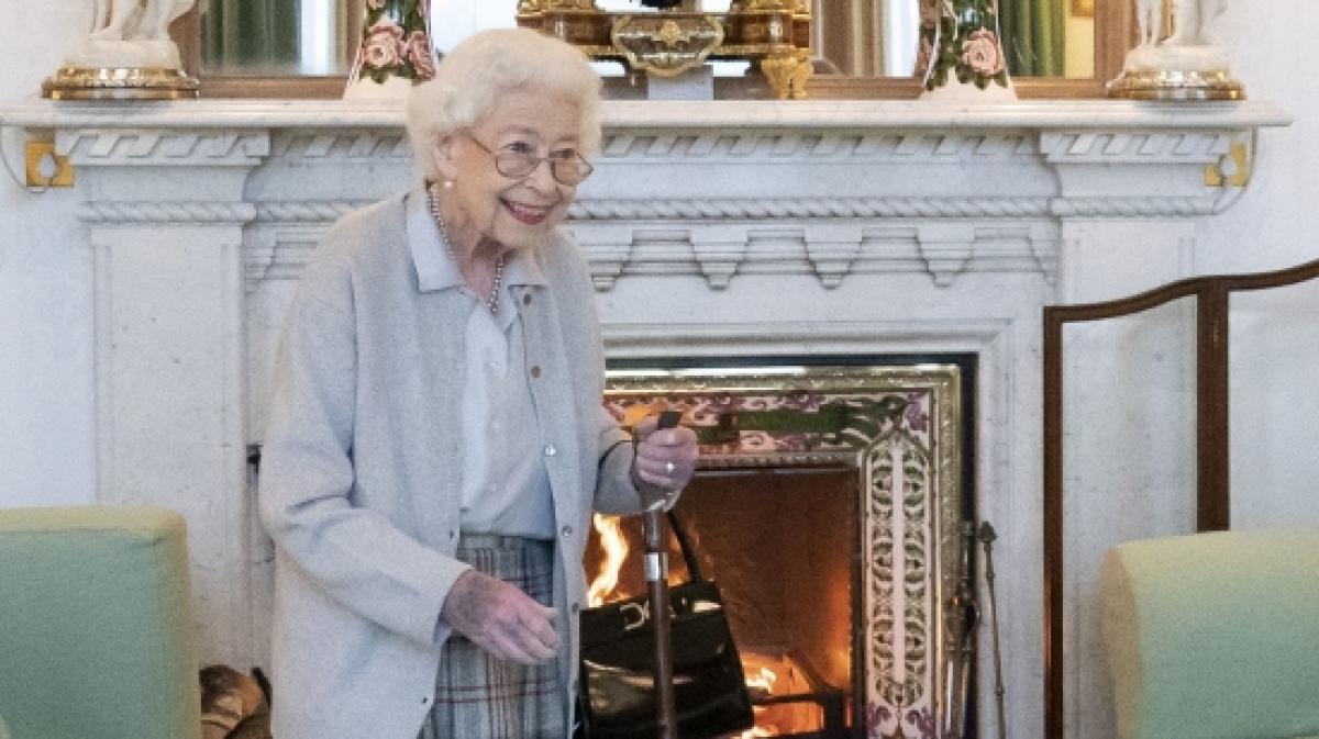 Das letzte Foto von Queen Elizabeth II. entstand zwei Tage vor ihrem Tod auf Schloss Balmoral. (Foto)