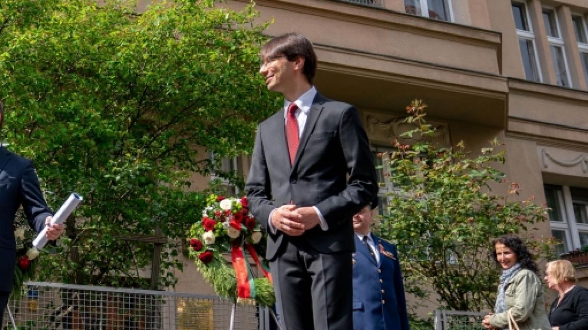 Denis Sidorenko war von 2016 bis 2024 belarussischer Botschafter in Deutschland - nun ist der Diplomat mit nur 48 Jahren gestorben. (Foto)