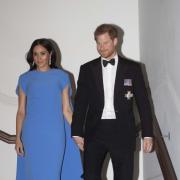 Weicht nicht von Meghans Seite: Prinz Harry.