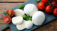 Rewe ruft Mozzarella wegen möglicher Listerien-Verunreinigung zurück.