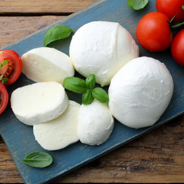 Mit Listerien verseucht - Rewe ruft Mozzarella zurück